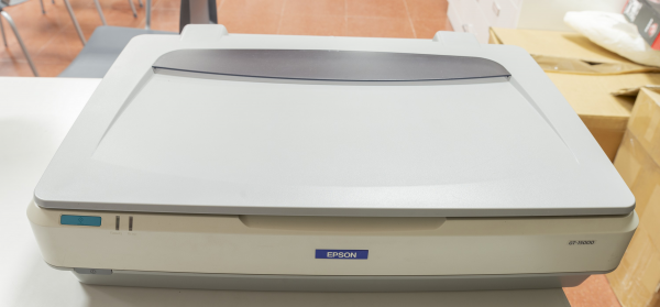 Escáner EPSON GT15000